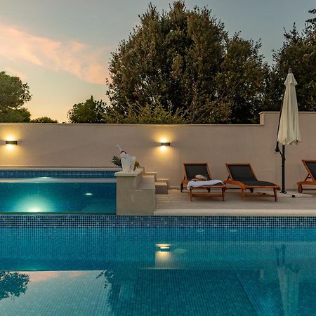 Camp Mrkva Mobile Homes With Pool Sukošan 外观 照片