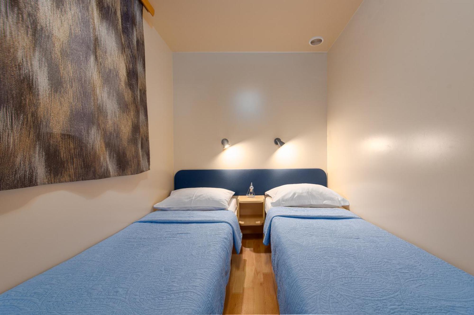 Camp Mrkva Mobile Homes With Pool Sukošan 外观 照片