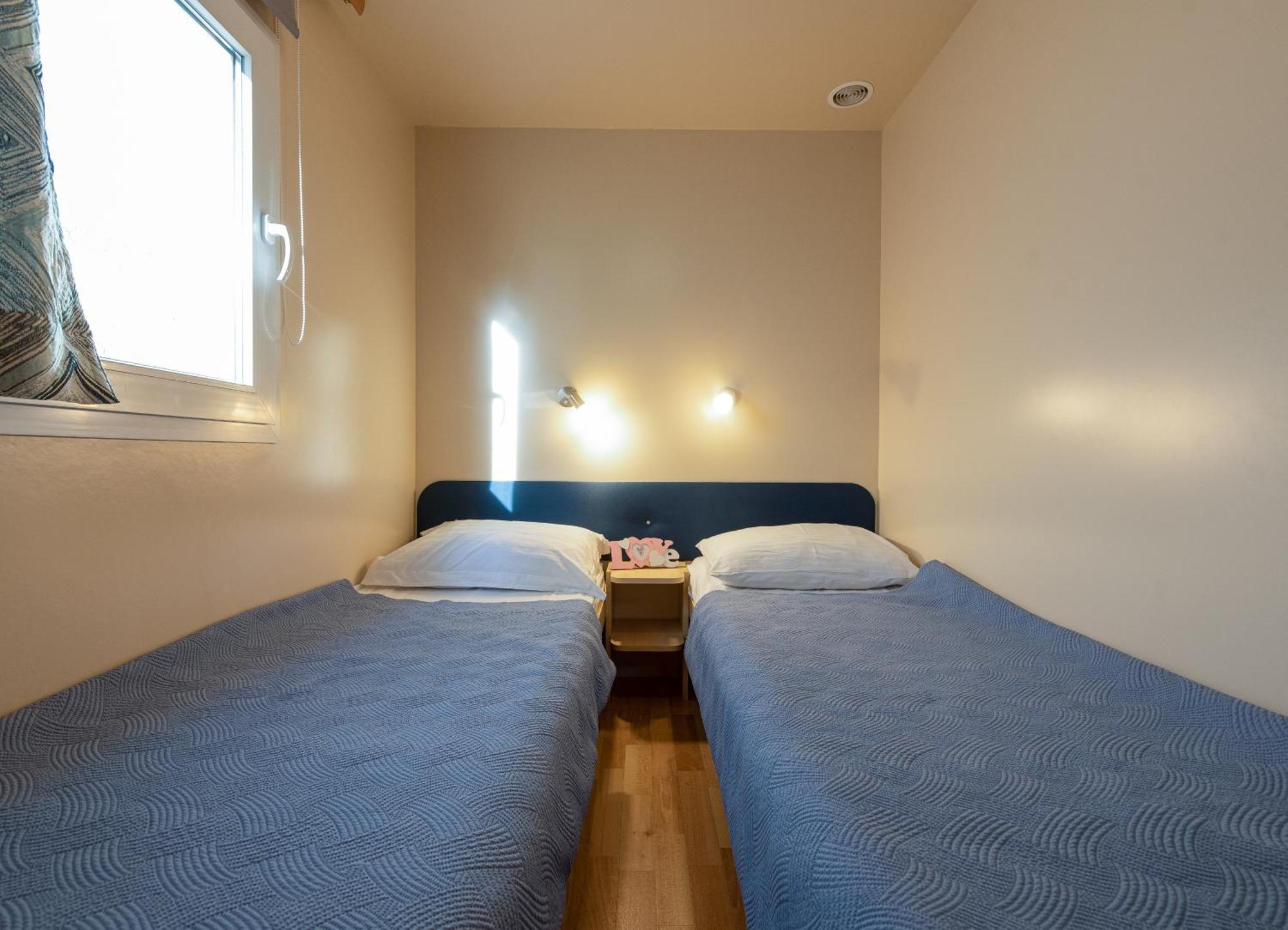 Camp Mrkva Mobile Homes With Pool Sukošan 客房 照片