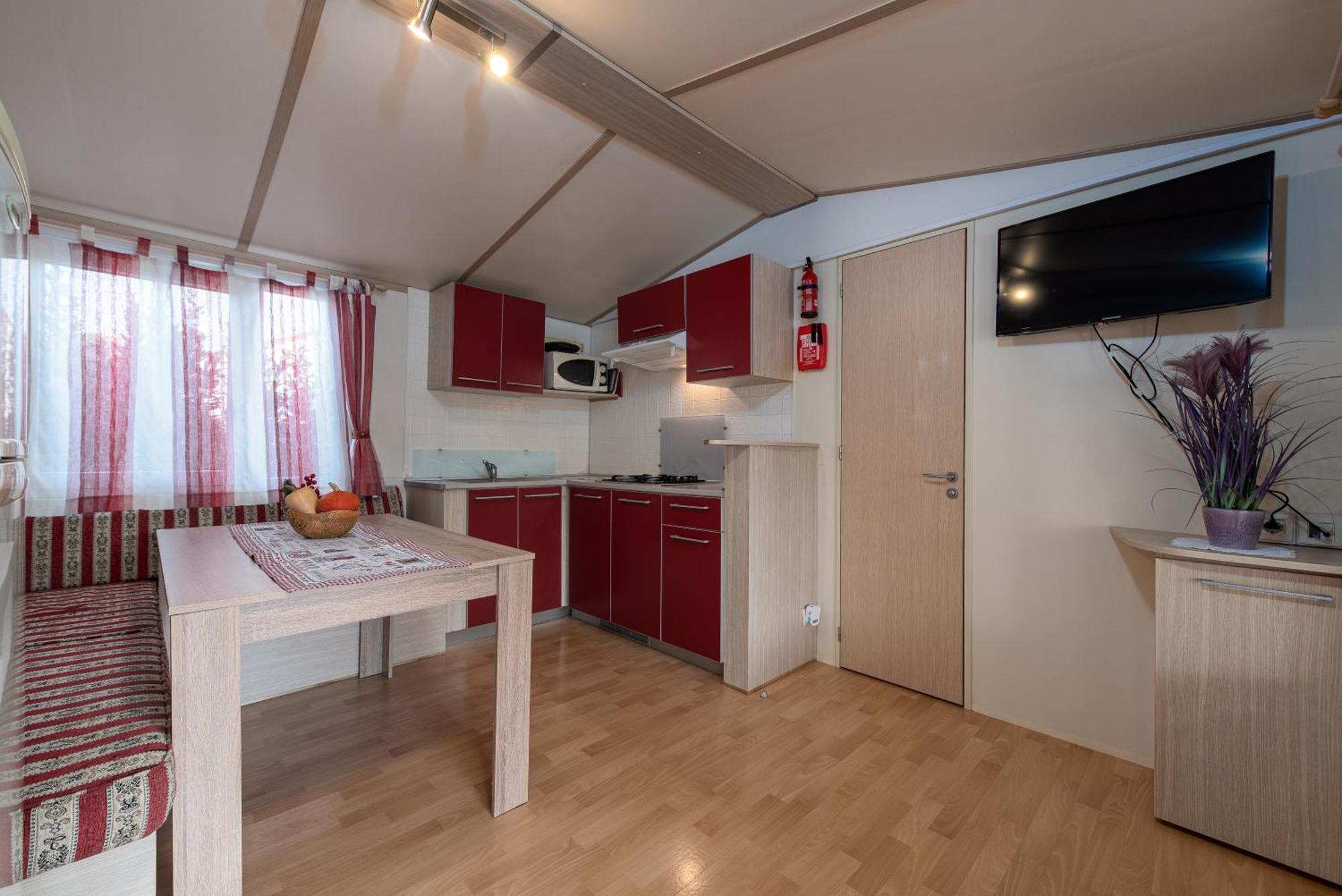 Camp Mrkva Mobile Homes With Pool Sukošan 客房 照片